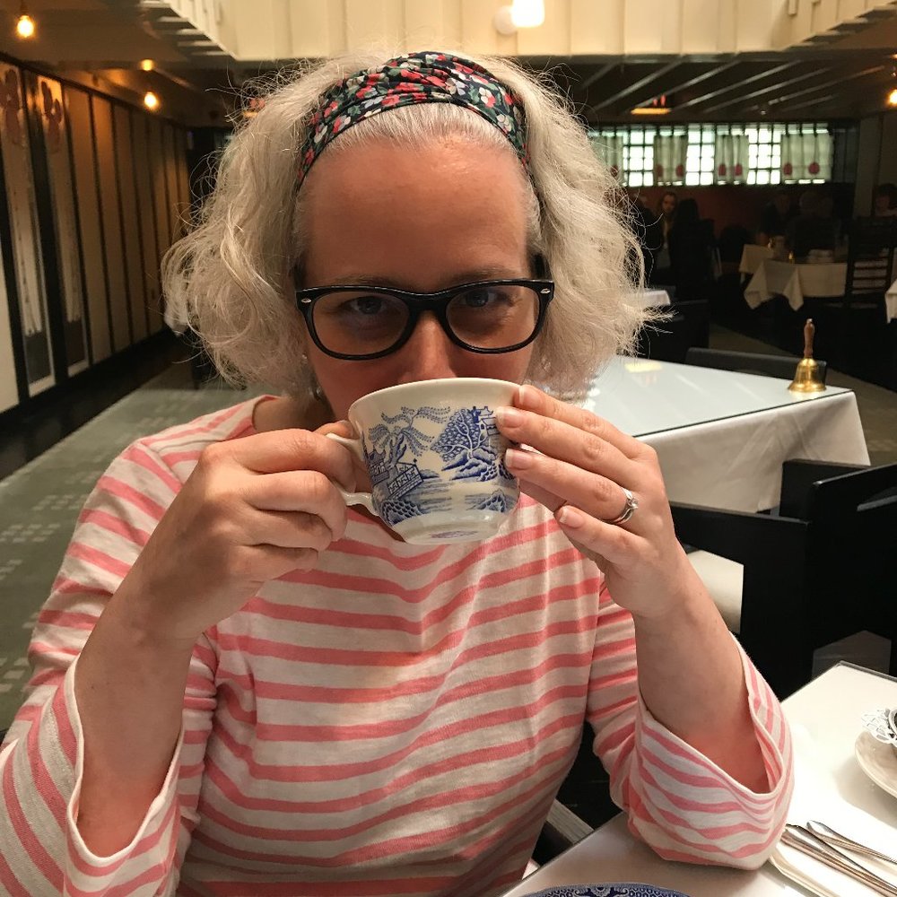 Meet your posher!
